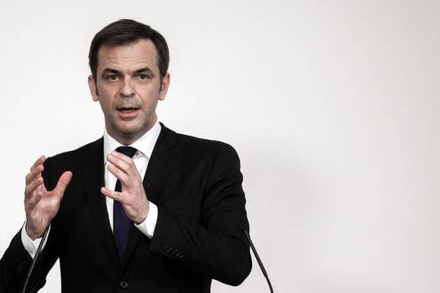 Le ministre francais de la Sante, Olivier Veran, donne une conference de presse sur la strategie actuelle du gouvernement francais face a la pandemie actuelle de Covid-19 a Paris, France, le 25 mars 2021. French Health Minister Olivier Veran delivers a press conference on the current French government strategy for the ongoing Covid-19 pandemic in Paris, France, on March 25, 2021. NEWS : Conference de presse du ministre de la Sante Olivier Veran sur la situation hedomadaire du Covid-19 - paris - 25 03 2021 POOL PANORAMIC  00518588_000018