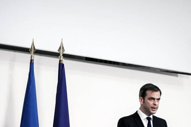 Le ministre francais de la Sante, Olivier Veran, donne une conference de presse sur la strategie actuelle du gouvernement francais face a la pandemie actuelle de Covid-19 a Paris, France, le 25 mars 2021. French Health Minister Olivier Veran delivers a press conference on the current French government strategy for the ongoing Covid-19 pandemic in Paris, France, on March 25, 2021. NEWS : Conference de presse du ministre de la Sante Olivier Veran sur la situation hedomadaire du Covid-19 - paris - 25 03 2021 POOL PANORAMIC  00518588_000026