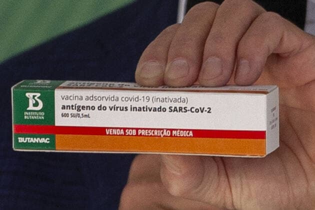 Coronavirus in Brasilien, Butantan Institute präsentiert nationalen Impfstoff Butanvac Press Conference: Butanvac a new COVID-19 Vaccine to be developed in Sao Paulo. Press Conference: Butanvac a new COVID-19 Vaccine to be developed in Sao Paulo. March 26, 2021, Sao Paulo, Brazil: The Butantan Institute is developing its own vaccine against covid-19, the ButanVac vaccine 100% national. The announcement was made this Friday morning (26) by Governor of Sao Paulo, Joao Doria with the presence of the president of Butantan, Dimas Covas and the Secretary of Health of the state, Dr. Jean Gorinchteyn, at the headquarters of the Butantan Institute in Sao Paulo. Press Conference: Butanvac a new COVID-19 Vaccine to be developed in Sao Paulo.  Copyright: xLecoxVianax