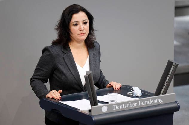 Gökay Akbulut in der 218. Sitzung des Deutschen Bundestages im Reichstagsgebäude. Berlin, 25.03.2021 *** Gökay Akbulut at the 218th session of the German Bundestag in the Reichstag building Berlin, 25 03 2021 Foto:xC.xHardtx xFuturexImage