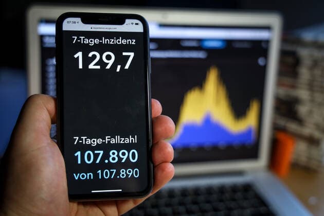 Coronavirus in Deutschland - Covid-19-Dashboard des Robert Koch-Institut 28.03.2021: Robert Koch-Institut: 7-Tage-Inzidenz 129,9. 7-Tage-Fallzahl 107.890.