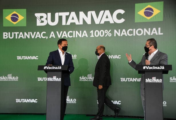 Brazil: Covid-19 vaccine Butanvac The governor of Sao Paulo, Joao Dória, at a press conference at the Butantan Institute in São Paulo (SP), this Friday (26), announces new measures against the coronavirus, and Butanvac, the 100% national vaccine developed at the Institute in Sao Paulo. São Paulo Brazil Copyright: RonaldoxSilva