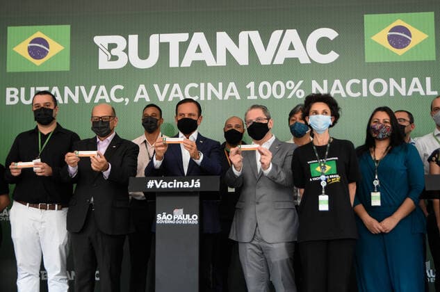 Brazil: Covid-19 vaccine Butanvac The governor of Sao Paulo, Joao Dória, at a press conference at the Butantan Institute in São Paulo (SP), this Friday (26), announces new measures against the coronavirus, and Butanvac, the 100% national vaccine developed at the Institute in Sao Paulo. São Paulo Brazil Copyright: RonaldoxSilva