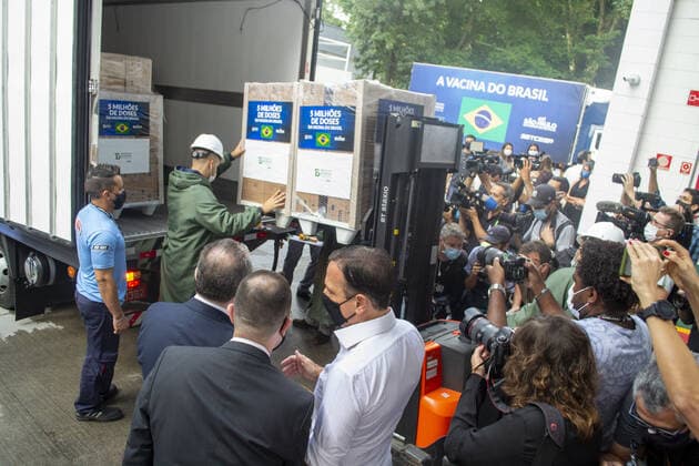 Delivery of CORONAVAC Vaccine to Brazilian ministry of health. March 29, 2021, Sao Paulo, Brazil: The Governor of Sao Paulo, Joao Doria participates in a ceremony for the delivery of over 5 million doses of the Butantan Institute vaccine against the coronavirus for the use in Brazil. It is the largest single-day shipment made available in March. This month alone, 19.3 million doses have so far been delivered. With the new shipment, the total number of immunizations offered by Sao Paulo to the PNI (National Immunization Program) reaches 32.8 million doses since the start of deliveries on January 17th  Copyright: xLecoxVianax