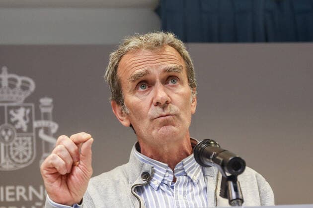 The director of the Center for Alerts and Health Emergencies (CCAES), Fernando Simon during a conference convened before the media, in the Complex of La Moncloa, Madrid, (Spain), March 29, 2021. Simon has warned that up to 12 autonomous communities are already in clear rise of COVID-19 infections, while four are still in decline and the rest are in a period of stability. 29 MARCH 2021;HEALTH;PANDEMIC;COVID-19;FERNANDO SIMON Lagencia EP PRESS R.Rubio.POOL 03 29 2021 MADRID MADRID Spain Copyright: xLagenciaxEPxPRESS R.Rubio.POOLx 3627133