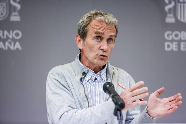 The director of the Center for Alerts and Health Emergencies (CCAES), Fernando Simon during a conference convened before the media, in the Complex of La Moncloa, Madrid, (Spain), March 29, 2021. Simon has warned that up to 12 autonomous communities are already in clear rise of COVID-19 infections, while four are still in decline and the rest are in a period of stability. 29 MARCH 2021;HEALTH;PANDEMIC;COVID-19;FERNANDO SIMON Lagencia EP PRESS R.Rubio.POOL 03 29 2021 MADRID MADRID Spain Copyright: xLagenciaxEPxPRESS R.Rubio.POOLx 3627139