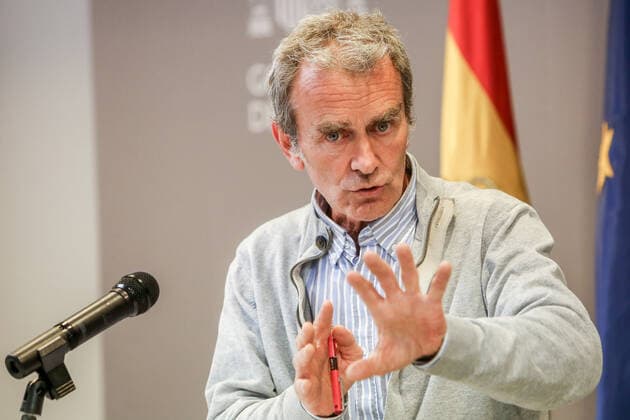 News Bilder des Tages The director of the Center for Alerts and Health Emergencies (CCAES), Fernando Simon during a conference convened before the media, in the Complex of La Moncloa, Madrid, (Spain), March 29, 2021. Simon has warned that up to 12 autonomous communities are already in clear rise of COVID-19 infections, while four are still in decline and the rest are in a period of stability. 29 MARCH 2021;HEALTH;PANDEMIC;COVID-19;FERNANDO SIMON Lagencia EP PRESS R.Rubio.POOL 03 29 2021 MADRID MADRID Spain Copyright: xLagenciaxEPxPRESS R.Rubio.POOLx 3627145