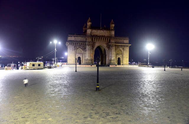 MUMBAI, INDIA - MARCH 28: Gateway of India deserted after a night curfew between 8:00 pm to 7:00 am came into effect, on March 28, 2021 in Mumbai, India. (Photo by Anshuman Poyrekar Hindustan Times) Covid 19 Night Curfew In Mumbai Tourists Spot Wear Deserted Look