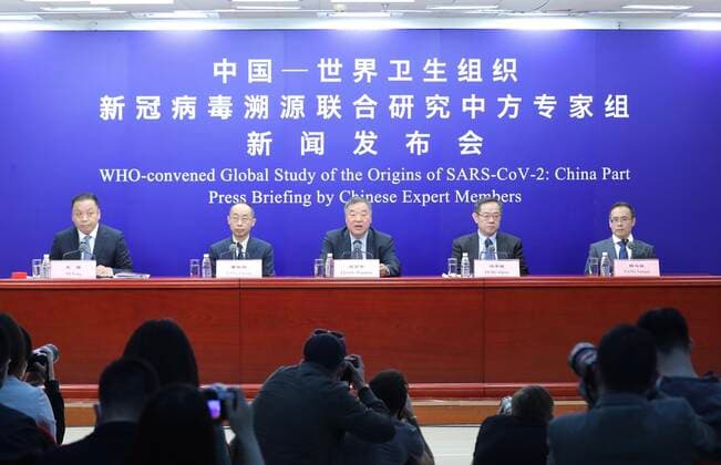 (210331) -- BEIJING, March 31, 2021 -- Chinese expert members of a WHO-China joint team introduce the report on the WHO-convened global study of COVID-19 origins at a press briefing in Beijing, capital of China, March 31, 2021. ) CHINA-BEIJING-WHO-COVID-19-ORIGINS-STUDY-PRESS BRIEFING (CN) ZhangxYuwei 