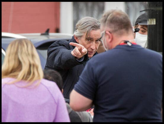 Bilder des Jahres 2021, Entertainment 03 März Entertainment Themen der Woche KW13 Bilder des Jahres 2021, Entertainment 03 März News Bilder des Tages . 31 03 2021. London, United Kingdom. Steve Coogan Recording Lawrence Drama. Actor Steve Coogan recording a scene in Northolt for upcoming ITV drama about the murder of Stephen Lawrence.  xMartynxWheatleyx xi-Imagesx IIM-22095-0021