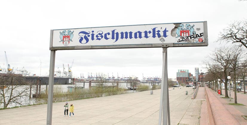 News Bilder des Tages Der nahezu menschenleere Fischmarkt auf St. Pauli während des Lockdowns im April. Altona Hamburg