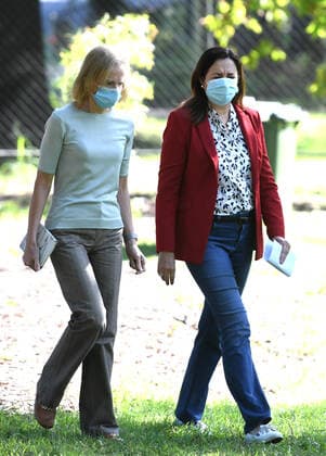 ANNASTACIA PALASZCZUK COVID19 PRESSER, Queensland Chief Health Officer Jeannette Young (left) and Queensland Premier Annastacia Palaszczuk (right) are seen arriving for a press conference in Brisbane, Friday, April 2, 2021.Premier Palaszczuk announced that Queensland has recorded eight new cases of Coronavirus (COVID-19) today with seven acquired overseas and detected in hotel quarantine, but no community transmission. ( NO ARCHIVING, EDITORIAL USE ONLY, NO USE IN BOOKS WITHOUT CONSENT BRISBANE QLD AUSTRALIA  Copyright: xDARRENxENGLANDx 20210402001531807076