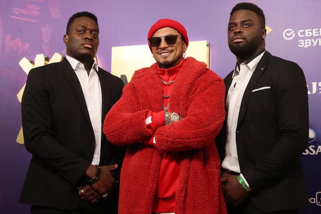 MOSCOW REGION, RUSSIA - APRIL 4, 2021: Singer Natan (Natan Mirov), center, before the 2021 Zhara Music Awards ceremony at the Crocus City Hall. Vyacheslav Prokofyev TASS  TS0FB953