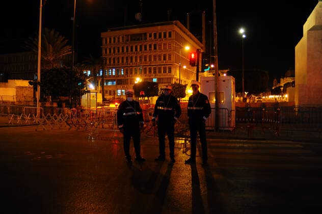 Habib Bourguiba Avenue in downtown Tunis ... The Tunisian authorities announced Wednesday evening April 7 the strengthening of measures to fight against the spread of Covid-19, which has experienced a marked increase since last week, resulting in a dangerous situation in the country. private and public gatherings are prohibited and governors are called upon to order a night curfew from 7 p.m. to 5 a.m. local time. A curfew was already in effect from 10 p.m. to 5 a.m. local. photo: Yassine Mahjoub Covid-19: Tunis strengthens its measures. 