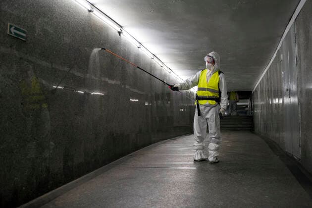 News Bilder des Tages April 11, 2021, Warsaw, Poland: Cleaning service workers are seen disinfecting one of the most frequently used underpass in Warsaw..At night, the municipal cleaning services disinfect the most important and most frequently used communication routes in the center of Warsaw. Disinfection was carried out with highly ozonated water - it is an innovative Polish method..Disinfection of Warsaw was performed due to the covid 19 pandemic, the third wave of the virus is currently raging in Poland, there is a shortage of places in hospitals and the average daily number of new cases is around 30,000, while deaths are over 600. Warsaw Poland - ZUMAs197 20210411_zaa_s197_017 Copyright: xAttilaxHusejnowx
