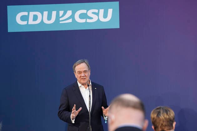 Pressekonferenz zur Klausurtagung des Vorstand der CDU CSU Bundestagsfraktion Aktuell, 11.04.2021, Berlin, Armin Laschet MdL, Ministerpraesident von Nordrhein-Westfalen, Vorsitzender der CDU im Portrait bei der Pressekonferenz zur Klausurtagung des Geschaeftsfuehrenden Vorstands der CDU CSU in der Paul-Loebe-Haus in Berlin Berlin Berlin Deutschland