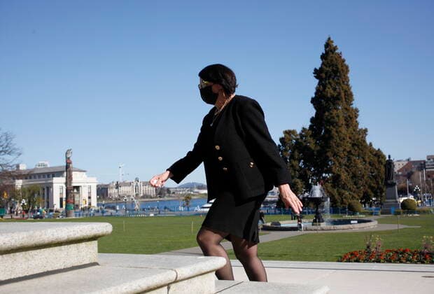 April 12, 2021, Victoria, BC, Canada: Lt.- Gov. Janet Austin arrives at the steps of B.C. Legislature to deliver the prorogation address in the chamber ahead of the throne speech in Victoria, B.C., on Monday, April 12, 2021. Victoria Canada  - ZUMAc35_ 20210412_zaf_c35_012 Copyright: xChadxHipolitox