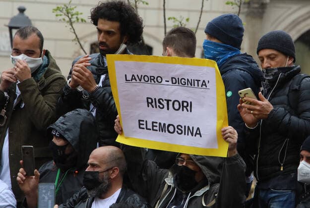 Rome, Tension at the demonstration of restaurateurs against government restrictions caused by the Covid 19 pandemic Pictured:  Copyright: xPieroxTenaglix xIPAx xPieroxTenaglix