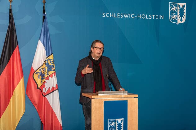Kiel, 19. April 2021 Corona-Modellprojekte im Bereich Kultur und Sport starten ab 19. April 2021 in Schleswig-Holstein. Karin Prien, Kulturministerin des Landes Schleswig-Holstein und Sabine Sütterlin-Waack, Innenministerin des Landes Schleswig-Holstein stellen bei einer gemeinsamen Pressekonferenz im Landeshaus die verschiedenen Modellprojekte vor.