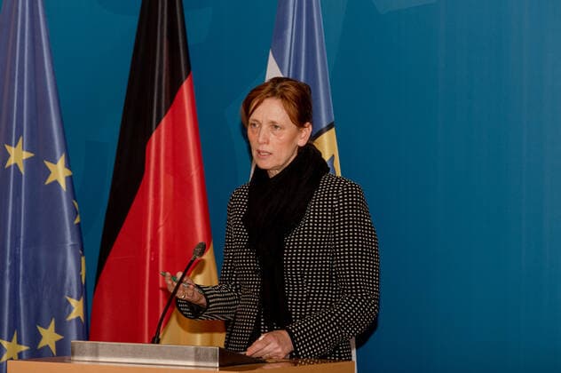 Kiel, 19. April 2021 Corona-Modellprojekte im Bereich Kultur und Sport starten ab 19. April 2021 in Schleswig-Holstein. Karin Prien, Kulturministerin des Landes Schleswig-Holstein und Sabine Sütterlin-Waack, Innenministerin des Landes Schleswig-Holstein stellen bei einer gemeinsamen Pressekonferenz im Landeshaus die verschiedenen Modellprojekte vor.