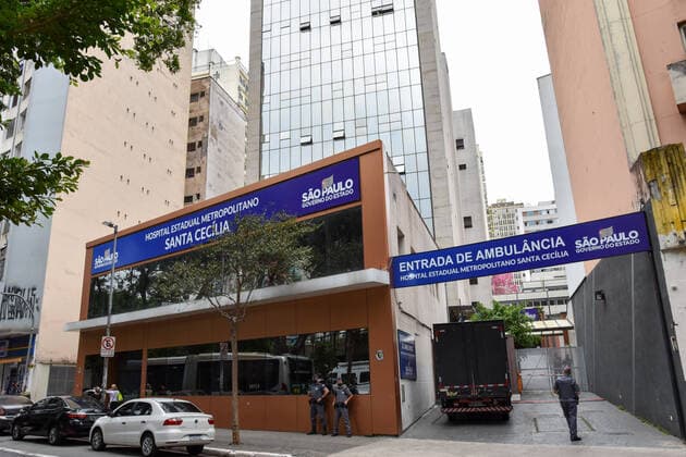 SÃO PAULO, SP - 13.04.2021: INAUGURAÇÃO HOSPITAL DE CAMPANHA SP - Inauguration of the Hospital de Campanha Santa Cecília, which will serve patients in Covid-19 (Coronavirus). This Tuesday, (13) in the center of the capital. x2053388x  RobertoxCasimiro