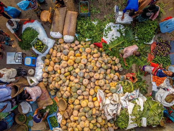 April 13, 2021, Barishal, Barishal, Bangladesh: Bangladesh government has announced a strict lockdown from tomorrow on the 1st Ramadan which will be starting on April 14th and will be continue for a week. As a result, People have flocked to the Vegetable Market ahead of Ramadan without mainting a minimum social-distancing and many of them also didn t put on a mask too. Barishal Bangladesh - ZUMAr337 20210413_zip_r337_046 Copyright: xMustasinurxRahmanxAlvix