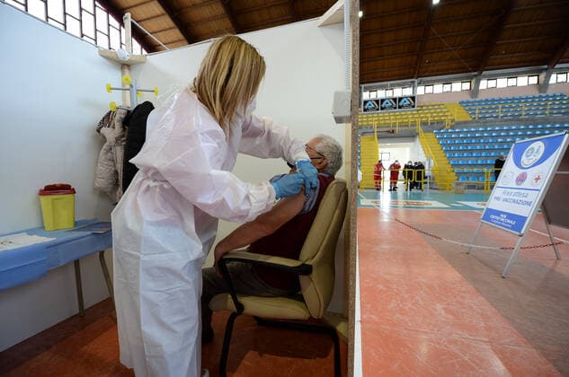 Corigliano Rossano, the opening of the Regional Vaccinal Hub for vaccinations in the Calabria region in Corigliano Rossano. Present were the government commissioner for health Calabrese Guido Longo, the commissioner of the Asp of Cosenza Vincenzo La Regina and the Colonel of the Army Giovanbattista Frisone of the national commissioner for the Covid-19 emergency of General Francesco Paolo Figliulo.  Copyright: xAlfonsoxDixVincenzox xIPAx xKontrolabx