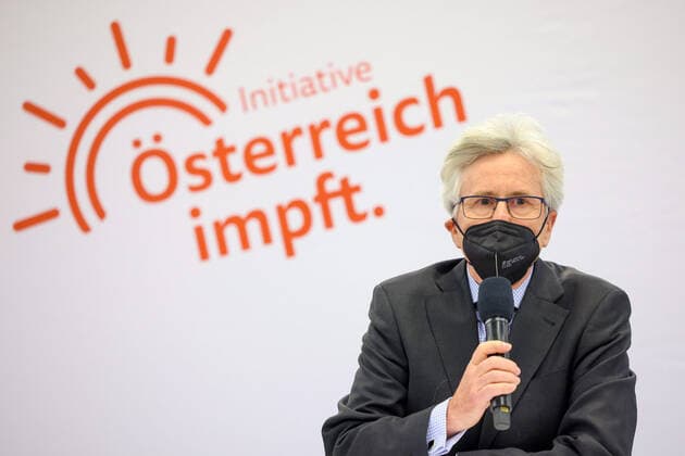 20210416 PC of initiative Austria vaccinates with Austrian- Association of Municipalities and Association of Cities VIENNA, AUSTRIA - APRIL 16: at PC - of initiative Austria vaccinates with Austrian- Association of Municipalities and Association of Cities at Parliament alternative location on April 16, 2021 in Vienna, Austria. 210416_SEPA_10_001 Copyright: xMichaelxIndrax SEPAxMedia