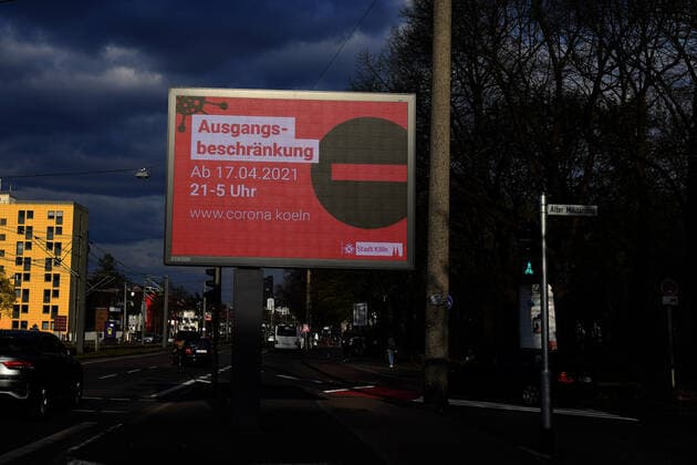 Köln, Coronazeit, Ausgang Lockdown, Ausgangs- beschränkung in köln ab 17.04.2021 von21-5 Uhr, 16.04.2021, Köln,