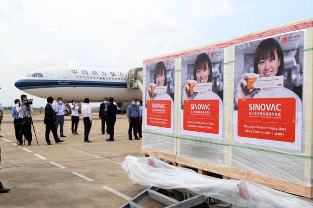 (210417) -- PHNOM PENH, April 17, 2021 -- Photo taken on April 17, 2021 shows a package of Sinovac COVID-19 vaccine at Phnom Penh International Airport in Phnom Penh, Cambodia. A second batch of the Sinovac COVID-19 vaccine that Cambodia purchased from China arrived in Phnom Penh, capital of Cambodia, on Saturday. (Photo by Xinhua) CAMBODIA-PHNOM PENH-COVID-19-VACCINE-CHINA-ARRIVAL LyxLay 