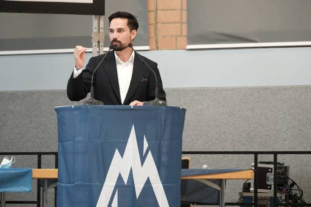 17.04.2021 xkhx Volkmarsen, Nordhessenhalle Bundeskongress mit 250 Deligierten der Jungen Alternative, die Jugendorganisation der AfD Einer der neuen Vorsitzenden Carlo Clemens *** 17 04 2021 xkhx Volkmarsen, Nordhessenhalle Federal Congress with 250 delegates of the Junge Alternative, the youth organisation of the AfD One of the new chairmen Carlo Clemens KH