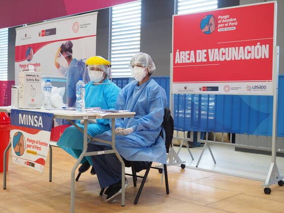 April 17, 2021, Lima, Lima, Peru: Medical staff at a vaccination post in a sports center. The Peruvian Government enabled the sports venues of the Lima 2019 Pan American Games as vaccination centers. Lima Peru - ZUMAg240 20210417_zip_g240_007 Copyright: xCarlosxGarciaxGranthonx
