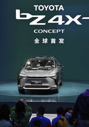 Motor show in Shanghai Photo shows a concept version of Toyota Motor Corp. s new bZ4X electric vehicle, unveiled on the opening day of the 19th Shanghai International Automobile Industry Exhibition in the Chinese city on April 19, 2021. 