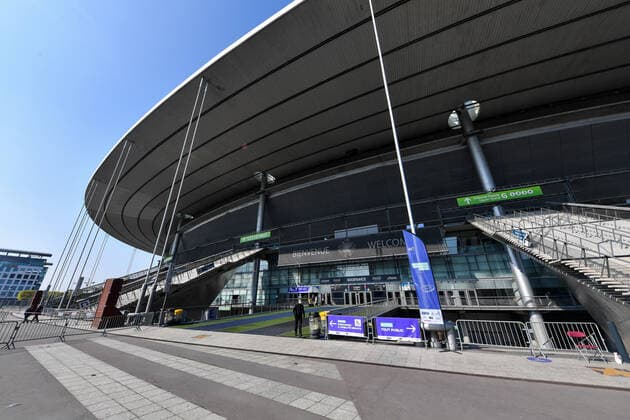 France: le stade de France transformé en vaccinodrome. The vaccination center of the Stade de France in Saint-Denis. 267306 2021-04-22 _sans_perso  Copyright: xL.Urmanx xStarfacex STAR_267306_012