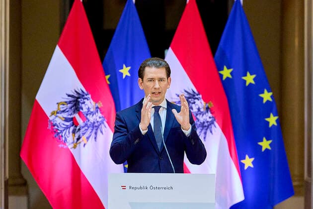 - Wien 23.04.2021 - Coronavirus-Krise - Nach neuerlichen Beratungen der Regierung mit der Opposition, Fachleuten, den Landeshauptleute nund den Sozialpartnern gab es am Nachmittag im Weltmuseum eine Pressekonferenz zur geplanten Öffnungstrategie im Mai. PHOTO: Bundeskanzler Sebastian Kurz (ÖVP) Vienna (Austria) - Coronavirus crisis - After renewed consultations between the government and the opposition, experts, the provincial governors and the social partners, there was a press conference in the Federal Chancellery in the afternoon on the planned opening strategy for May. Regierung verkündet Öffnungsstrategie