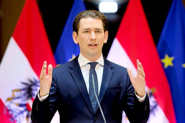 - Wien 23.04.2021 - Coronavirus-Krise - Nach neuerlichen Beratungen der Regierung mit der Opposition, Fachleuten, den Landeshauptleute nund den Sozialpartnern gab es am Nachmittag im Weltmuseum eine Pressekonferenz zur geplanten Öffnungstrategie im Mai. PHOTO: Bundeskanzler Sebastian Kurz (ÖVP). Vienna (Austria) - Coronavirus crisis - After renewed consultations between the government and the opposition, experts, the provincial governors and the social partners, there was a press conference in the Federal Chancellery in the afternoon on the planned opening strategy for May. Regierung verkündet Öffnungsstrategie
