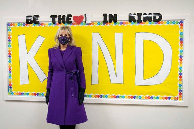 March 15, 2021 - Burlington, New Jersey, USA - First Lady Jill Biden poses for a photo as the in Kind Monday, March 15, 2021, during her tour at the Samuel Smith Elementary School in Burlington, New Jersey. Burlington USA - ZUMAz03_ 20210315_ssh_z03_375 Copyright: xWhitexHousex