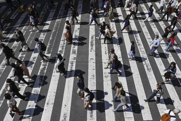 3rd COVID-19 emergency launched in Tokyo, Osaka area People wearing masks walk in Osaka s Umeda area on April 25, 2021. A third coronavirus state of emergency came into force in the western Japan prefectures of Osaka, Kyoto and Hyogo and Tokyo the same day amid a resurgence in infections. 