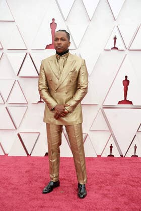 OscarÂ® nominee Leslie Odom Jr. arrives on the red carpet of The 93rd OscarsÂ® at Union Station in Los Angeles, CA on Sunday, April 25, 2021. Los Angeles CA USA  Copyright: xMattxPetitx 34135083THA
