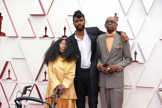 April 25, 2021, Los Angeles, California, USA: Oscar nominee SHAKA KING (center) and guests arrives on the red carpet of The 93rd Oscars at Union Station. Los Angeles USA  - ZUMA 20210425_mda_z03_171 Copyright: xMattxPetitx
