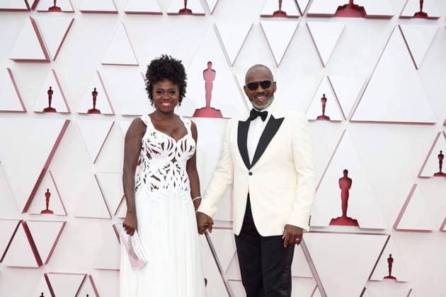 OscarÂ® nominee Viola Davis with Julius Tennon on the red carpet of The 93rd OscarsÂ® at Union Station in Los Angeles, CA on Sunday, April 25, 2021. Los Angeles CA USA  Copyright: xMattxPetitx 34135505THA
