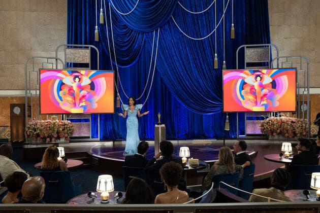 Regina King presents the OscarÂ® for Original Screenplay during the live ABC Telecast of The 93rd OscarsÂ® at Union Station in Los Angeles, CA on Sunday, April 25, 2021. Los Angeles CA USA  Copyright: xToddxWawrychukx 34135657THA