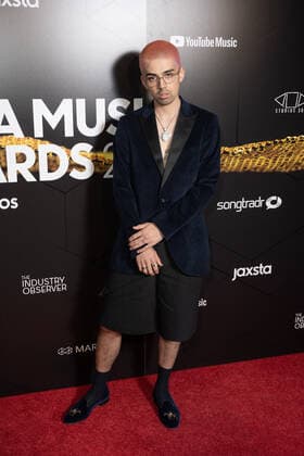 2021 APRA MUSIC AWARDS, Taka Perry attending The APRA Music Awards, in Sydney, Wednesday, April 28, 2021. ( NO ARCHIVING, EDITORIAL USE ONLY, NO USE IN BOOKS WITHOUT CONSENT SYDNEY NEW SOUTH WALES AUSTRALIA  Copyright: xJAMESxGOURLEYx 20210428001538212041
