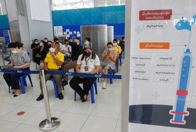 April 28, 2021, Bangkok, Thailand: Aviation-related personnel relax after receiving the dose of the CoronaVac (Sinovac) vaccine at Suvarnabhumi airport..The CoronaVac (Sinovac) vaccine is Chinese-made and developed by Sinovac Life Sciences..Ministry of Public Health and the Airport Operation Centre set up a new vaccination centre to remedy the Covid 19 emergency situation and efficiency of vaccination for aviation-related personnel. Bangkok Thailand - ZUMAs197 20210428_zaa_s197_038 Copyright: xChaiwatxSubprasomx