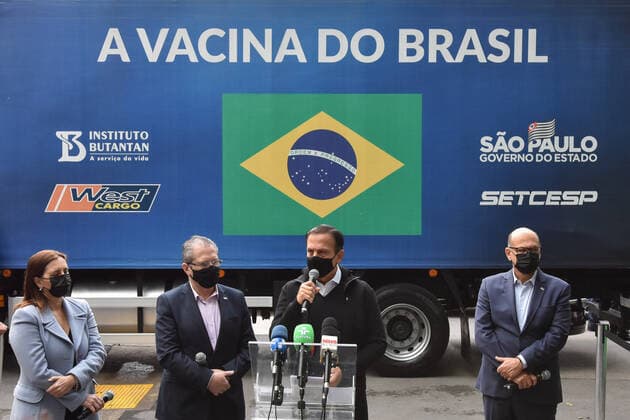 SÃO PAULO, SP - 30.04.2021: BUTANTAN ENTREGA VACINAS AO PNI - João Doria, (PSDB) Governor of São Paulo is monitoring the release of another 420 thousand doses of the Coronavac vaccine, from the Butantan Institute, against Covid-19 (Coronavirus) to the PNI (National Immunization Program) of the Ministry of Health, until now the Butantan has already delivered 42.05 million vaccines. This Friday, (30) at the Butantan Institute. x2059209x  RobertoxCasimiro