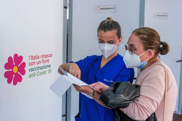 Italy: hub clinic vaccines mobile Naples, today, April 30, 2021, at the hospital S.Gennaro in the Sanitˆ district the vaccination campaign of the over 60 and fragile category with vaccines Astrazeneca and Pfizer, the clinic is mobile will stop in the neighborhoods of the Neapolitan suburbs the intent of the Asl Napoli 1 is to reach those who have difficulty in going to the hub stationary ABPH4422 Copyright: xAntonioxBalascox