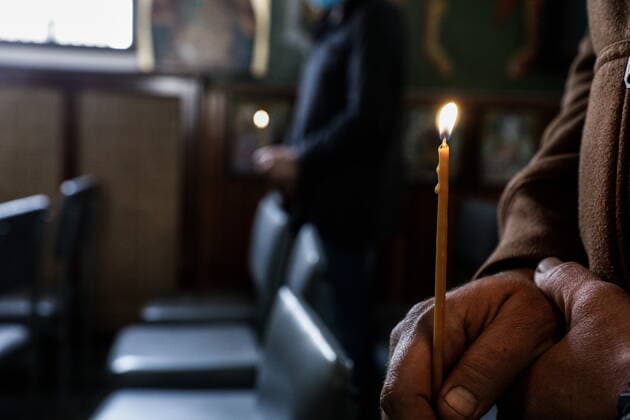 April 30, 2021, Athens, Greece: Procession of the Epitaph in Korydalos prison during Orthodox Holy Week. Athens Greece - ZUMAe114 20210430_zaa_e114_008 Copyright: xEurokinissix