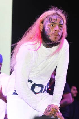 MIAMI, FL -MAY 1: 6ix9ine at Trillerfest Miami at Miami Marine Stadium on May 1, 2021. Copyright: xWalikxGoshorn MediaPunchx
