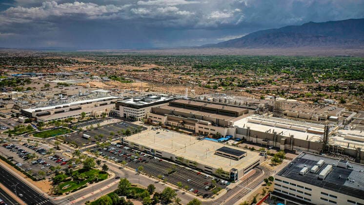 May 3, 2021, Rio Rancho, New Mexico, USA: .Intel plans to invest 3.5 Billion doollars in the Rio Rancho facility. The announcement was made Monday morning at a press conference on the Itel campus off rt 528. Pictured is the Intel plant..Rio Rancho, New Mexico. Rio Rancho USA - ZUMAab1_ 20210503_zaf_ab1_001 Copyright: xRobertoxE.xRosalesx