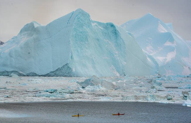 Icerbergs 1 Icebergs near Ilulissat, Greenland. Climate change is having a profound effect in Greenland with glaciers and the Greenland ice cap retreating. Ilulissiat Greenland pedersen-icebergs201006_nppA8  Copyright: xUlrikxPedersenx